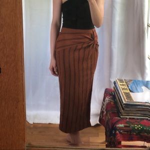 Midi skirt 🍰